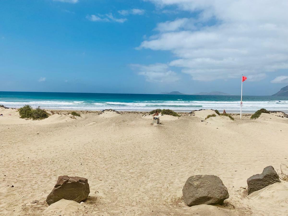 Fcg20, Famara Beach ภายนอก รูปภาพ